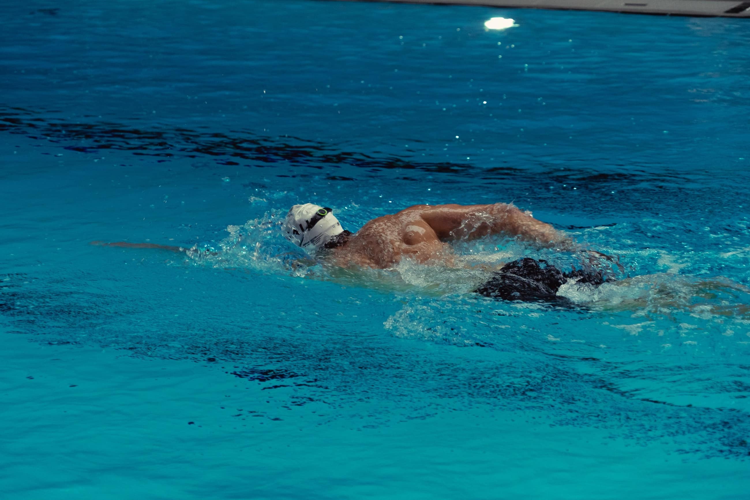 Backstroke Swimming How to do it? A StepbyStep Guide to Beginners